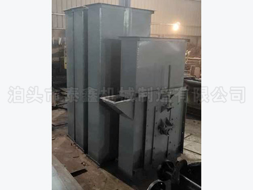斗式提升机