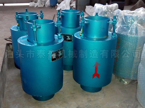 轴向外压式波纹补偿器