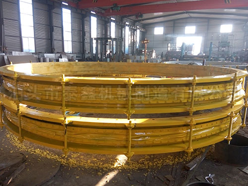 玻璃鳞片<span style=
